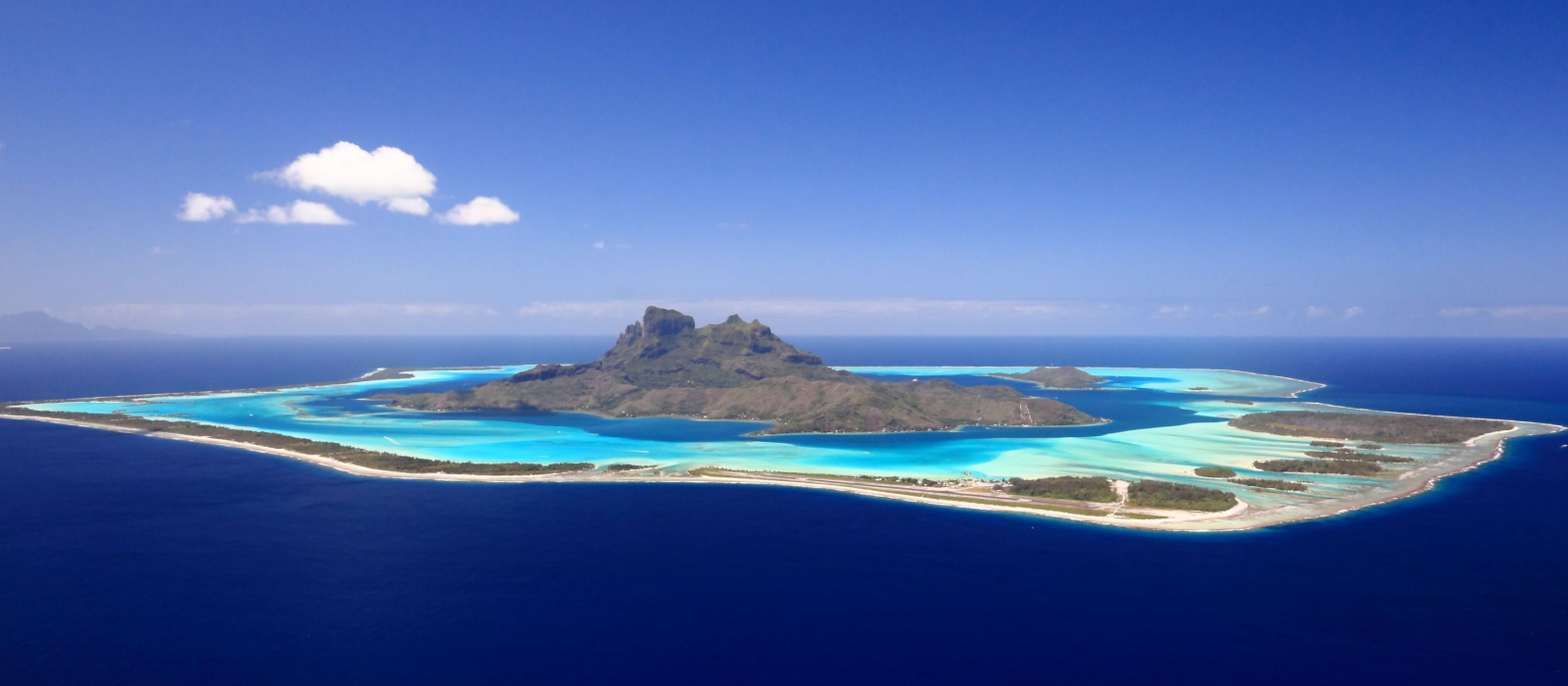 Polynésie : Une île vendue aux enchères !