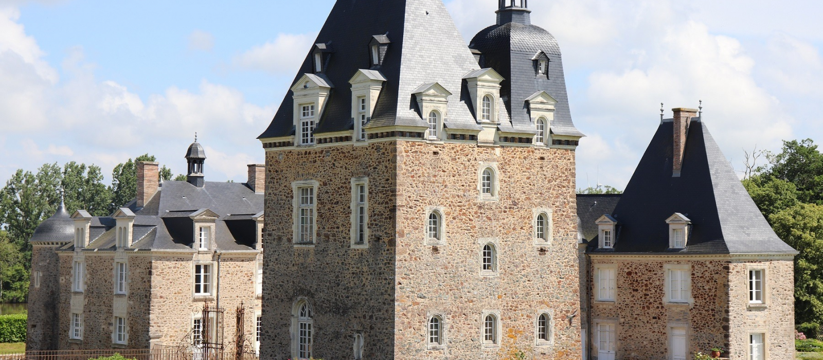 La route des joyaux de la Mayenne : 12 trésors français