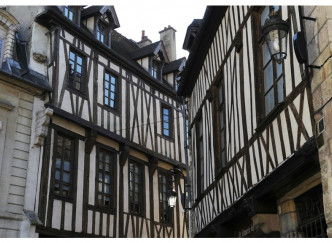 Maisons à pans de bois du XVème siècle