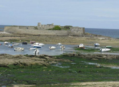  Le Fort-Bloqué dans l'îlot de Keragan